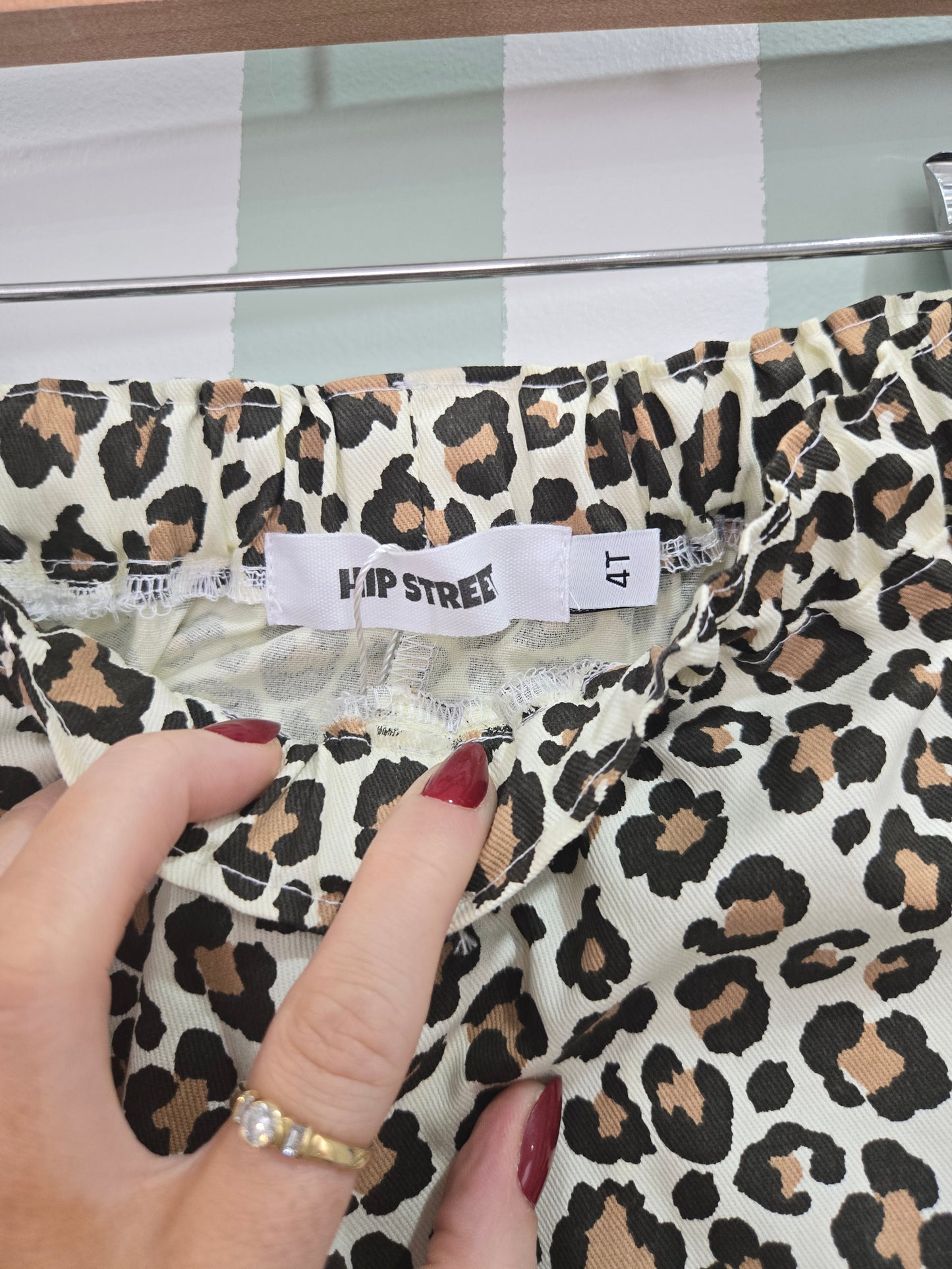 KIDS PANTS (Size 4)